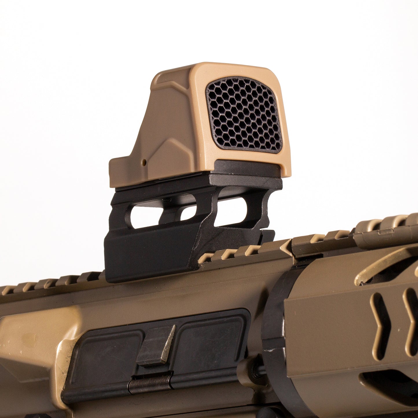 FDE Optic Scope Cover with GlareGard Killflash Lens Installed for Holosun® 507 Comp - Side View Facing Right