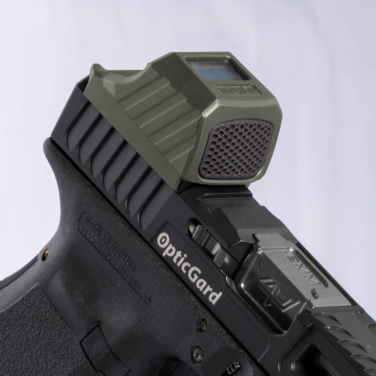 Black Optic Scope Cover with GlareGard Killflash Lens Installed for Holosun® SCS 320