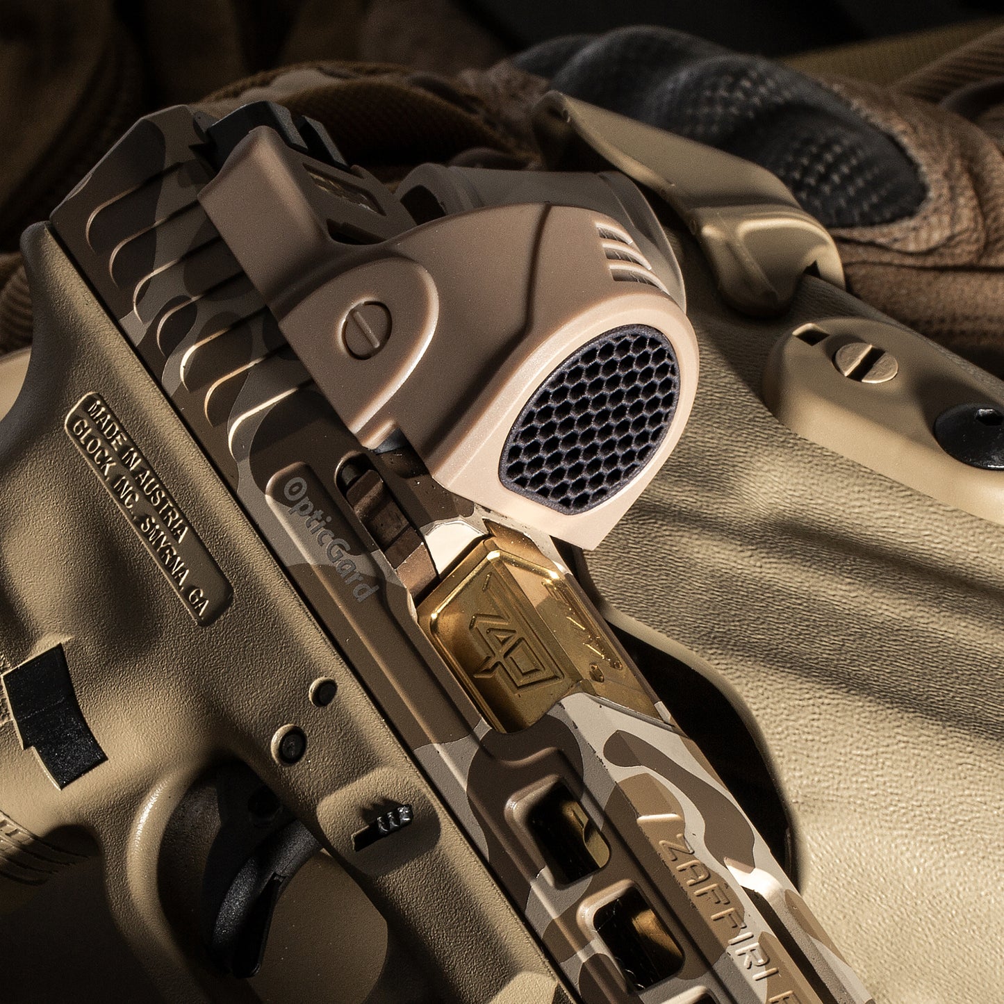 FDE Optic Scope Cover with GlareGard Killflash Lens Installed for Trijicon® SRO