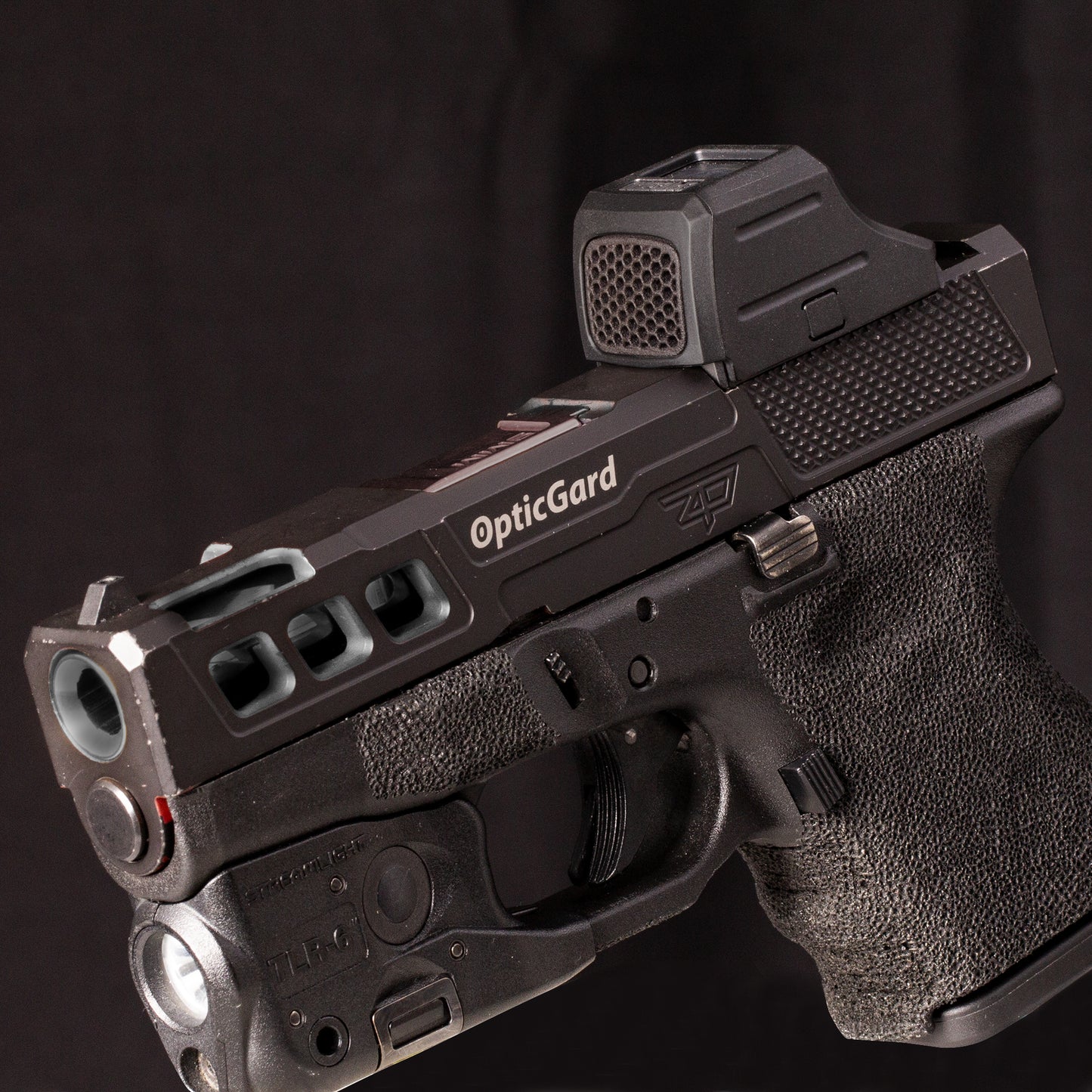Black Optic Scope Cover with GlareGard Killflash Lens Installed for Holosun® SCS Carry