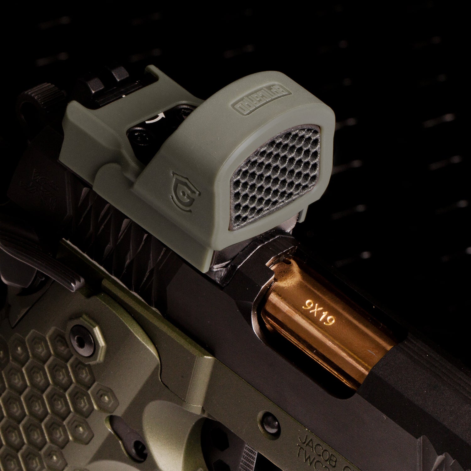 FDE Optic Scope Cover with GlareGard Killflash Lens Installed for Leupold® Deltapoint Pro