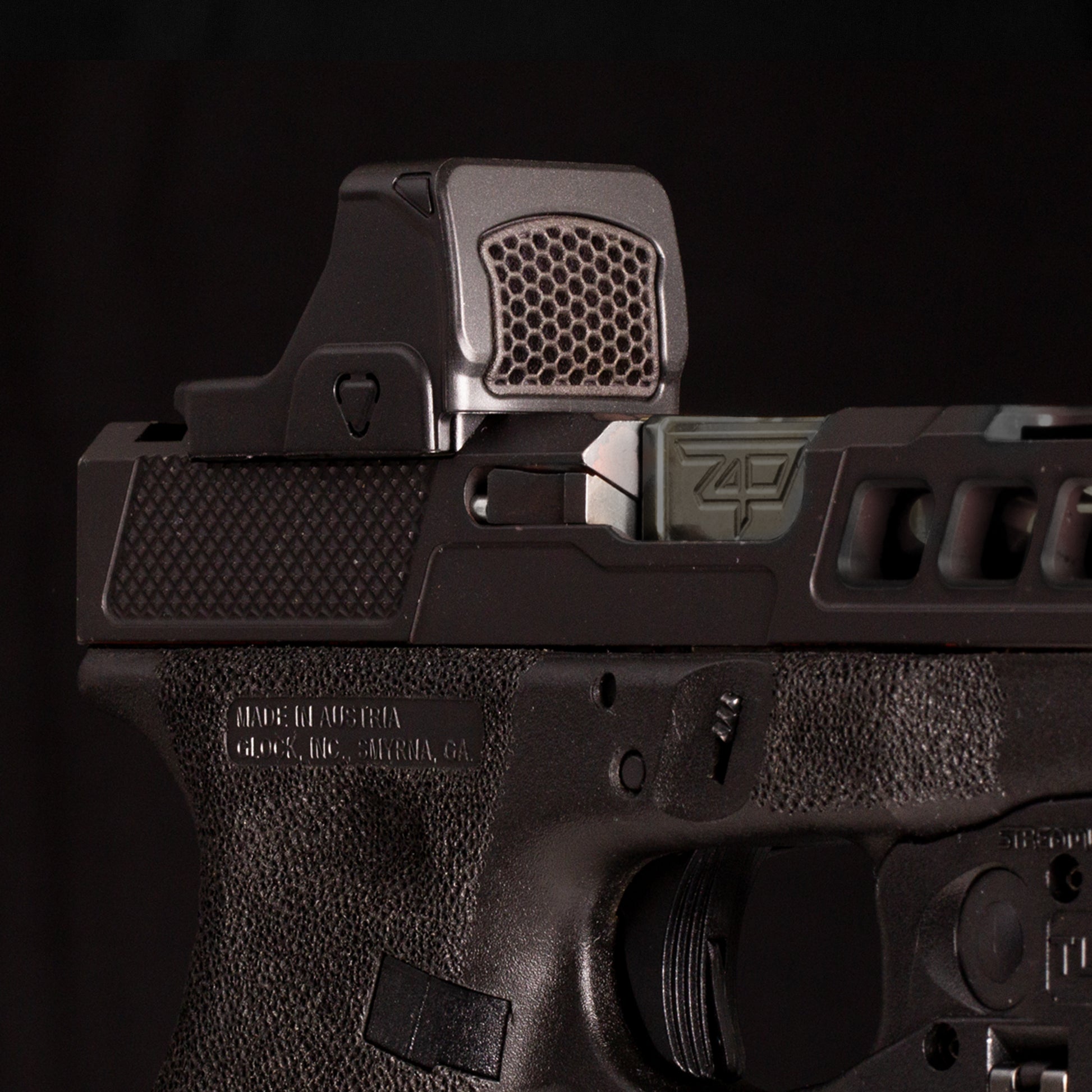 Black Optic Scope Cover with GlareGard Killflash Lens Installed for Vortex® Defender CCW