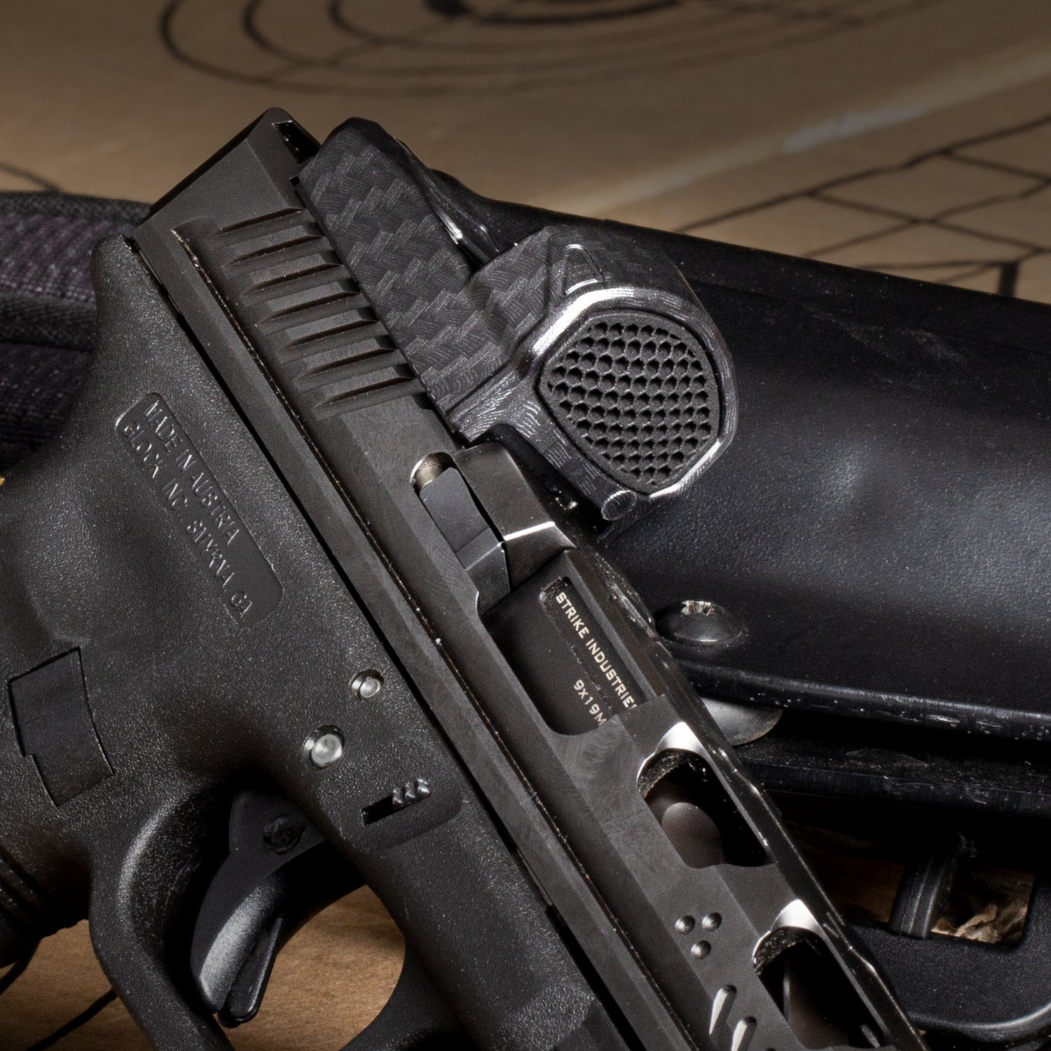 Carbon Fiber Optic Scope Cover with GlareGard Killflash Lens Installed for Vortex® Venom